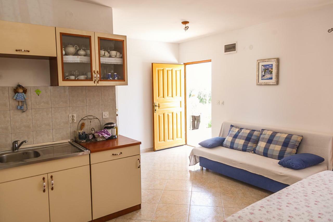 Castello Flower Apartment Kaštela Kültér fotó